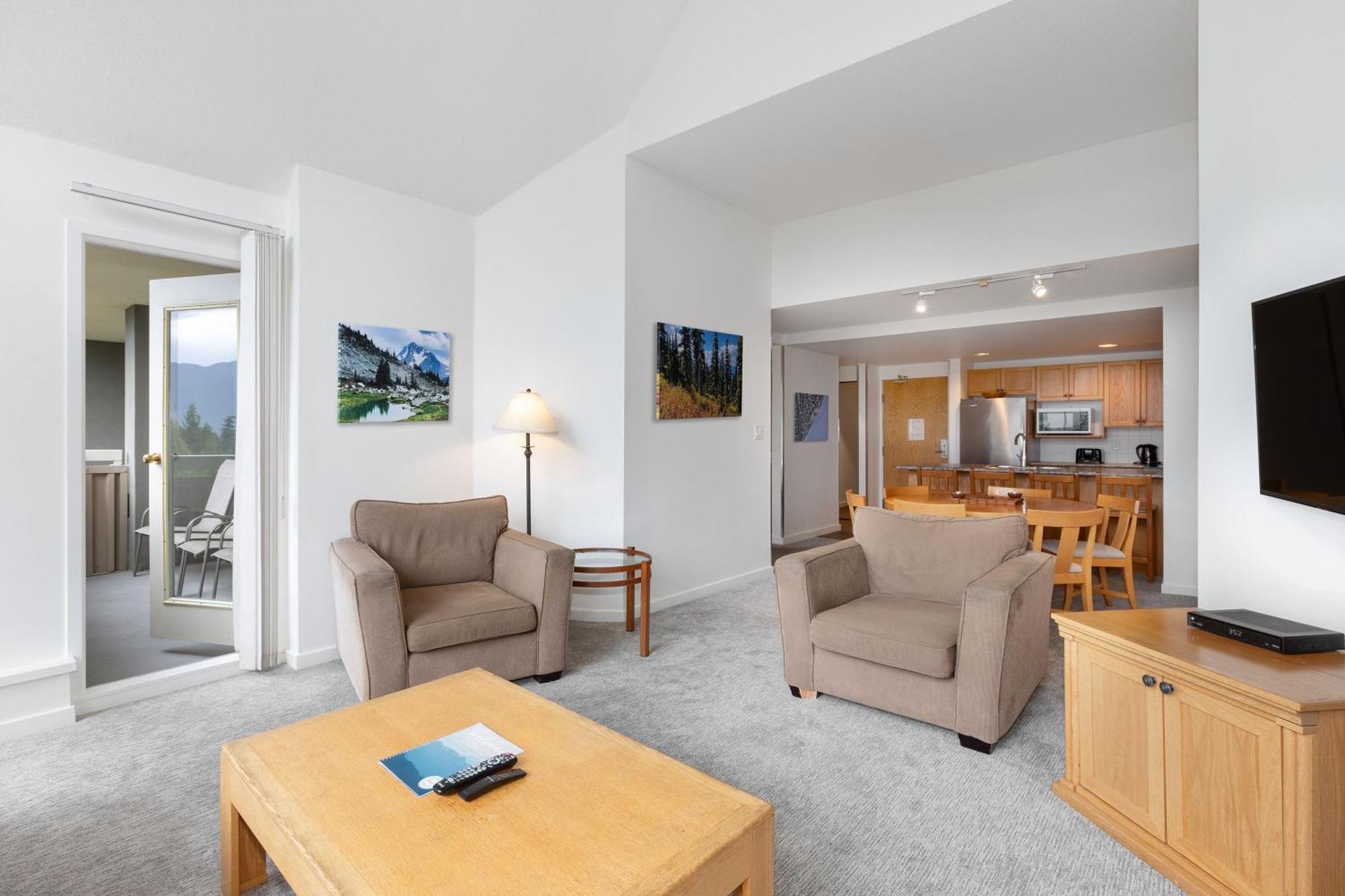 The Woodrun Lodge By Whiski Jack วิสต์เลอร์ ภายนอก รูปภาพ